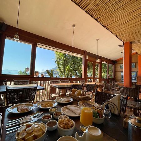 Hotel Pousada E Restaurante O Pescador à Abraão Extérieur photo