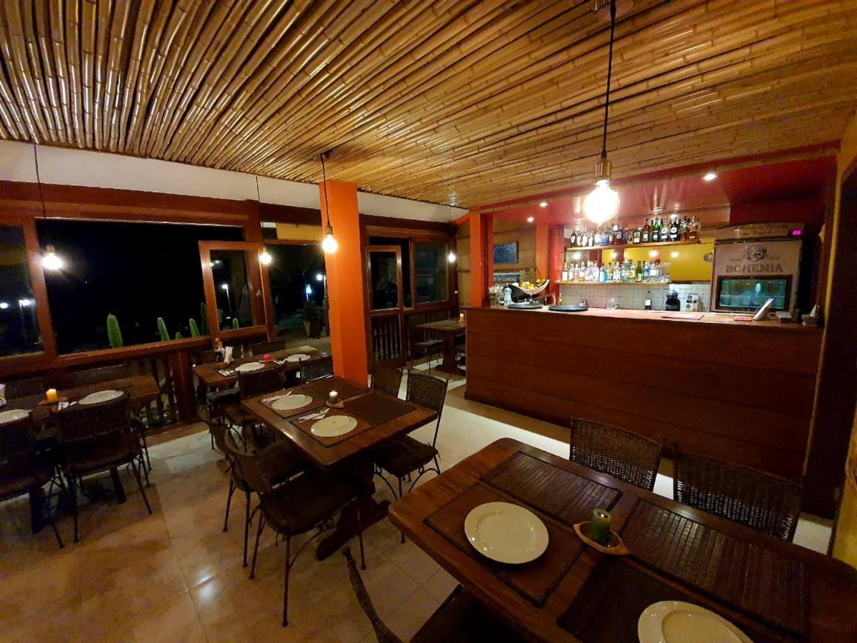 Pousada E Restaurante O Pescador Abraão Extérieur photo